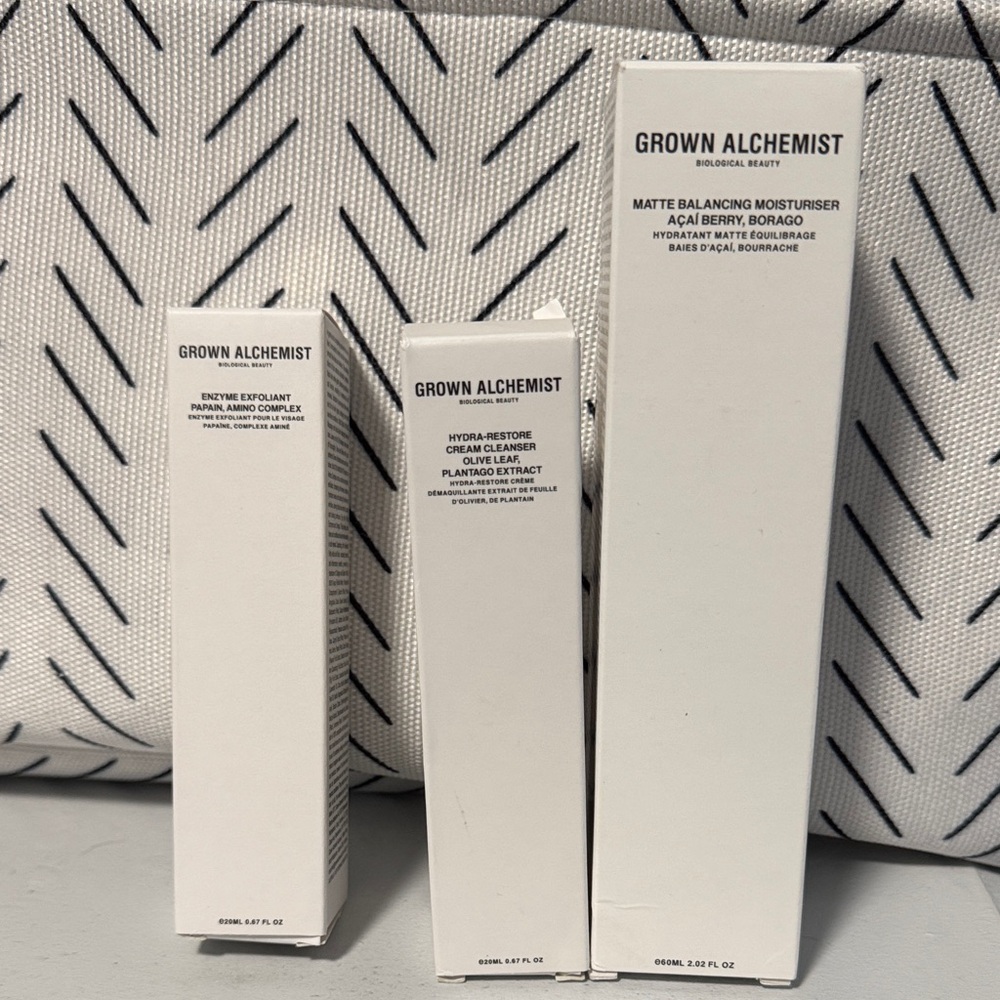 Grown Alchemist Skincare Set - White